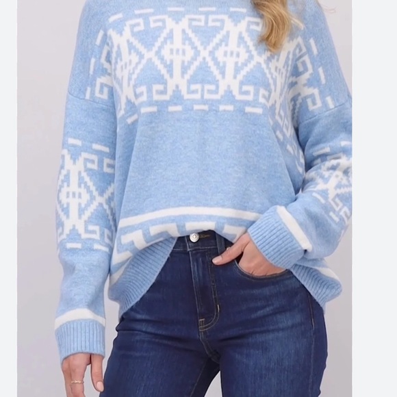 Like new CeCe Women's Fair Isle‎ Long Sleeve Turtleneck Sweater blue and white - Picture 1 of 4